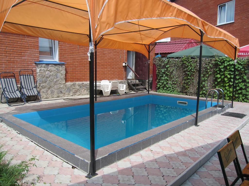 Jaguar Hotel Complex Kharkiv Exterior photo
